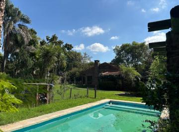 Casa · 178m² · 5 Ambientes · 4 Cocheras · Casa a La Venta - Bella Vista
