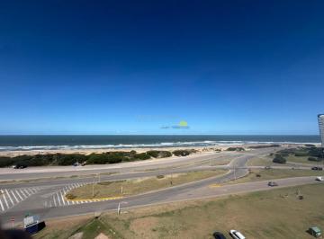 Foto1 · Apartamento en Venta de 3 Dorm. en Punta del Este, Playa Brava, Torre Nueva York