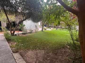 Casa · 3 Ambientes · 1 Cochera · Casa en Villa Regina