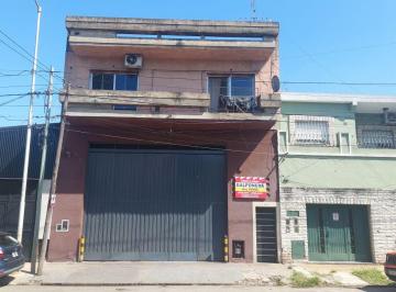 Depósito , General San Martín · Sobre Av Principal