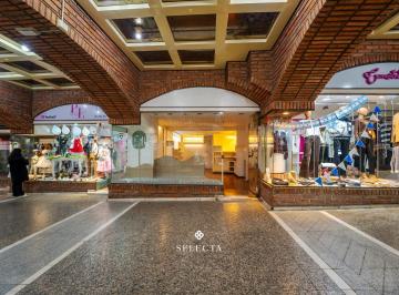 Local comercial · 40m² · 2 Ambientes · Local en Venta en Galería Cervantes | 40 m² | Centro Córdoba | Rivera Indarte Al 100