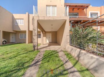 Casa en Venta de 6 ambientes Los Boulevares · Dúplex de 3 Dorm. en Venta | Adolfo Doering Al 6100