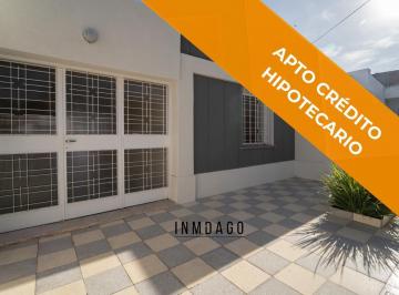 Casa · 159m² · 4 Ambientes · 1 Cochera · Casa en Venta en Barrio Patricios