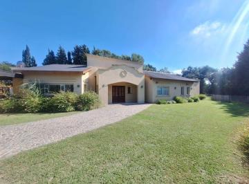 Casa de 5 ambientes, Pilar · En Alquiler - Casa en La Argentina, Estancias del Pilar