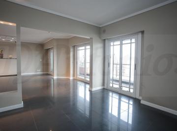 Departamento · 186m² · 5 Ambientes · 2 Cocheras · 2 Unidades de Lujo Independientes, con Balcón Terraza, Terraza Propia y Dos Coch. Vista Única