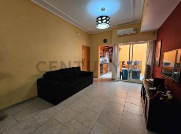 PH · 60m² · 3 Ambientes · Venta PH 3 Ambientes con Doble Patio en Mataderos