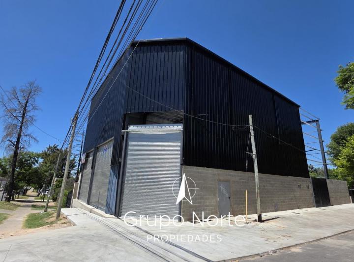 Local comercial · 320m² · 6 Cocheras