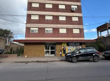 Departamento · 80m² · 3 Dormitorios · Departamento de Tres Dorm.