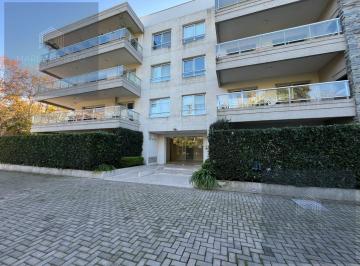 Departamento · 71m² · 3 Ambientes · Departamento de Tres Ambientes en Venta en La Magdalena