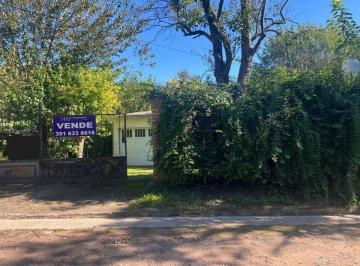 Casa de 5 ambientes, Unquillo · Venta - Casa 3 Dorm. - Unquillo