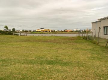 Terreno · 853m² · Baja de Precio Lote Vista Al Lago Barrio San Sebastián Pilar