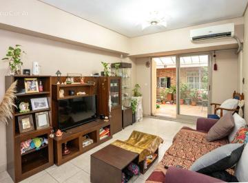Departamento · 64m² · 3 Ambientes · Venta Depto 3 Amb con Patio Caballito