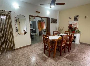 Casa · 120m² · 3 Ambientes · Casa PH 3 Ambientes, con Patio, Planta Baja en Castelar Sur