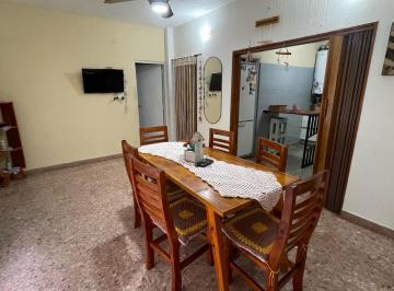 Casa · 120m² · 3 Ambientes · Casa PH 3 Ambientes, con Patio, Planta Baja en Castelar Sur