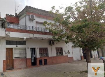 PH · 92m² · 4 Ambientes · 1 Cochera · PH en Venta - 3 Dorm. 1 Baño - Ciudadela