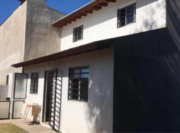 Casa · 60m² · 4 Ambientes · 3 Cocheras · Casa en Venta - 3 Dorm. 1 Baño - Cocheras - 80 m² - Mar del Tuyú