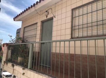Casa · 3 Ambientes · 1 Cochera · Casa en PH Más Cochera Cubierta