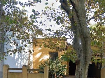 Casa de 5 ambientes, Lanús · Dueño Vendo Casa a Reciclar o Demoler - Escucho Propuestas