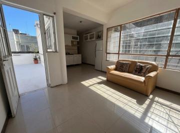 PH · 54m² · 5 Ambientes · Venta - Pasillo de 2 Dorm + Comodín y Patio
