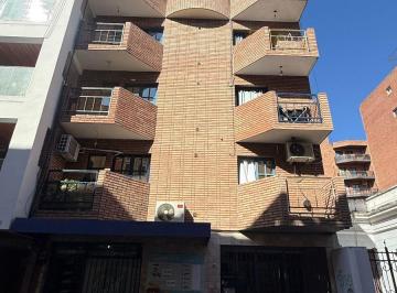 Departamento de 2 ambientes, Córdoba · Centro // Alquiler // 1 Dorm - 1 Baño!