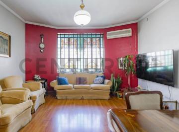 PH · 95m² · 5 Ambientes · Venta PH 5 Amb con Terraza - Flores