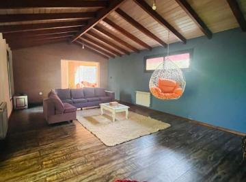 Foto · Alquiler Casa en Country Causana - Espacios Amplios, Pileta y Quincho