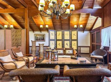 Casa · 350m² · 7 Ambientes · 3 Cocheras · Casa en Venta en golfer'S, Pilar - 7 Ambientes