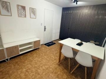 Departamento · 32m² · Venta - 1 Dormitorio - Refaccionado - Amoblado - Bº Centro