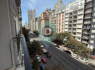 Departamento · 58m² · 3 Ambientes · Venta - Amplio 3 Ambientes y Dependencia - Plaza Colon