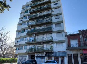 Departamento de 3 ambientes, Quilmes · Departamento 3 Ambientes en Quilmes Centro (Frente a La Estacion de Tren)