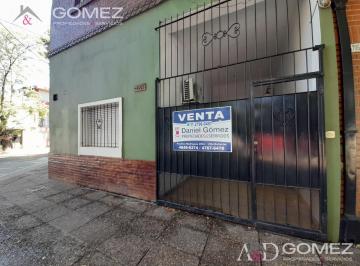 Departamento · 54m² · 3 Ambientes · 1 Cochera · Apto Credito - Depto Tipo PH 3 Amb con Patio/cochera