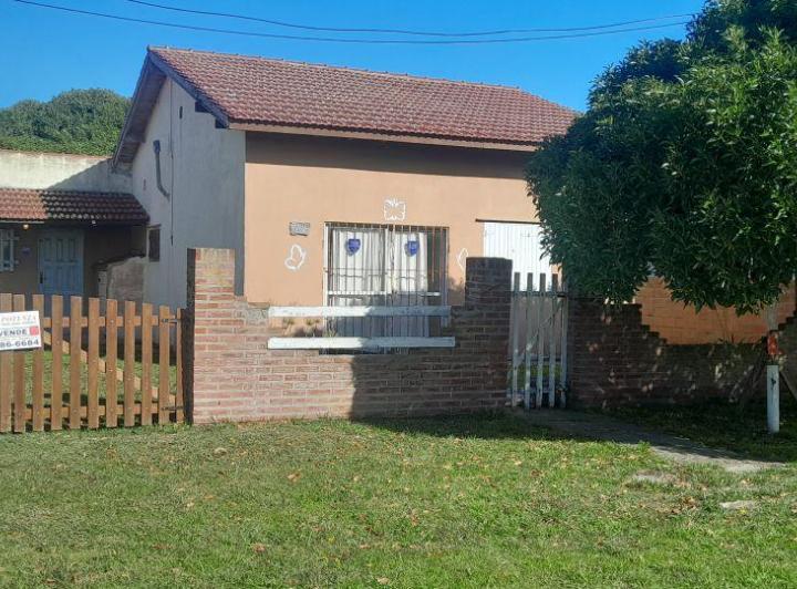 Casa · 70m² · 3 Ambientes · 1 Cochera
