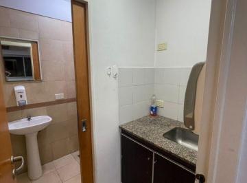 Local comercial de 3 ambientes, La Plata · Local en Alquiler en La Plata