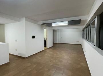Local comercial de 3 ambientes, La Plata · Local en Alquiler en La Plata
