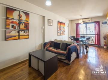 Departamento · 58m² · 3 Ambientes · 1 Cochera · Venta / Permuta - Departamento 2 Dorm. con Dos Balcones y Ventilación Cruzada - Centro.