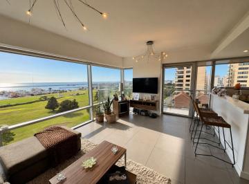 Departamento de 4 ambientes, Mar del Plata · Semipiso de 4 Ambientes con Vista Al Golf en Playa Grande
