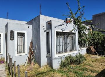 escobar-matheu-venta-casa-4-ambientes · Casa con Pileta y Posibilidad de Construir Segunda Planta