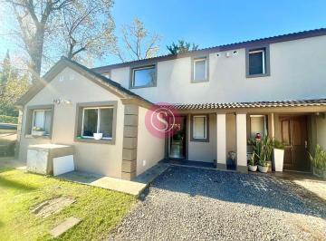 Casa · 70m² · 4 Ambientes · 1 Cochera · Casa Dúplex en Venta en El Boulevard, Pilar, G. B. a. Zona Norte