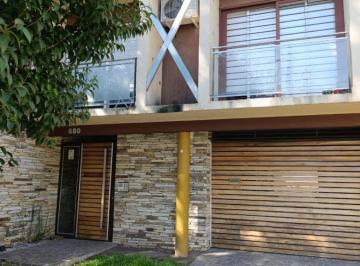 Departamento de 1 ambiente, Lomas de Zamora · Monoambiente en Venta con Balcón y Cochera Cubierta en Lomas de Zamora