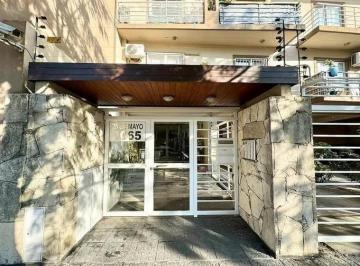 Departamento · 38m² · 2 Ambientes · 1 Cochera · Departamento 2 Ambientes con Cochera - Apto Profesional! Acepta Permuta