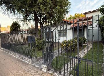 Casa de 4 ambientes, Morón · Venta Casa 4 Ambientes