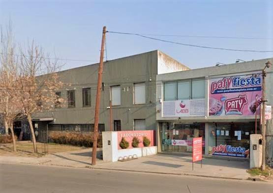 Local comercial · 80m² · 2 Ambientes