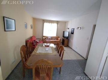 Departamento · 69m² · 4 Ambientes · 1 Cochera · 4 Ambientes en Plaza Colón - con Cochera