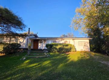 Casa de 5 ambientes, Villa General Belgrano · Casa y Dos Cabañas en Venta en Barrio Villa La Gloria - Villa General Belgrano