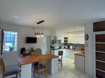 Casa de 4 ambientes, Mar del Plata · Chalet con 3 Dorm. y 342 m² en Venta en Mar del Plata (Se Toma Menor Valor en Parte de Pago)