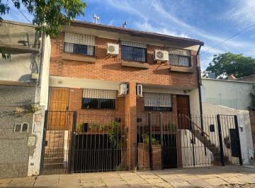 Casa de 4 ambientes, Villa Urquiza · Duplex 2 Plantas, 3 Dorm Luminoso Coc Comed Cochera y Jardin