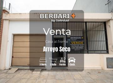Casa · 4 Ambientes · 1 Cochera · Casa en Venta