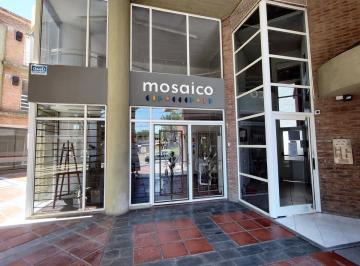Oficina comercial · 120m² · 7 Ambientes · Oficina - Barrio del Combate