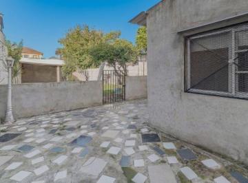 Casa de 7 ambientes, Flores · Venta Casa L Prop Dividido en 2 PH 8.70x55 Jardin en Flores