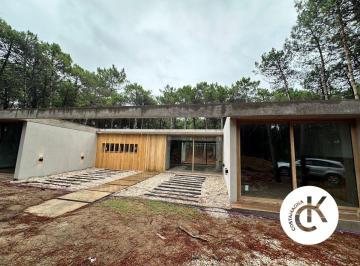 Casa de 5 ambientes, Villarobles · Casa en Venta | 5 Ambientes | Villarobles | Barrio Albatros